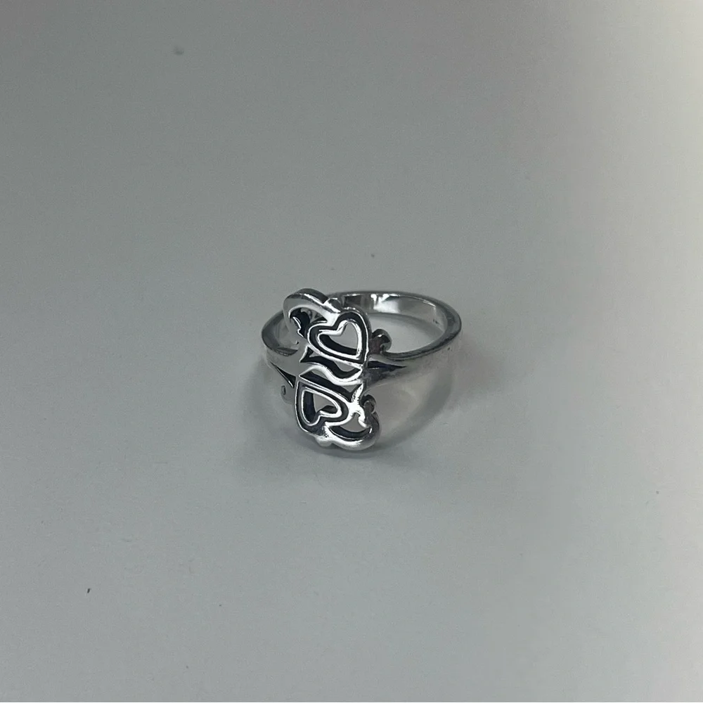 Vintage Swirls and Scrolls Hearts Ring Size 7.5‎ Sterling Silver 925 Estate find